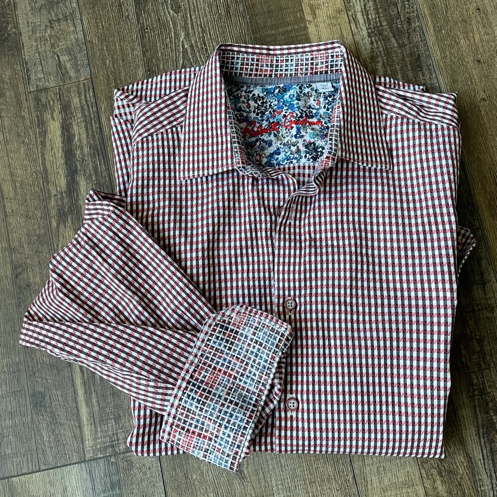 Robert Graham long sleeve button down shirt